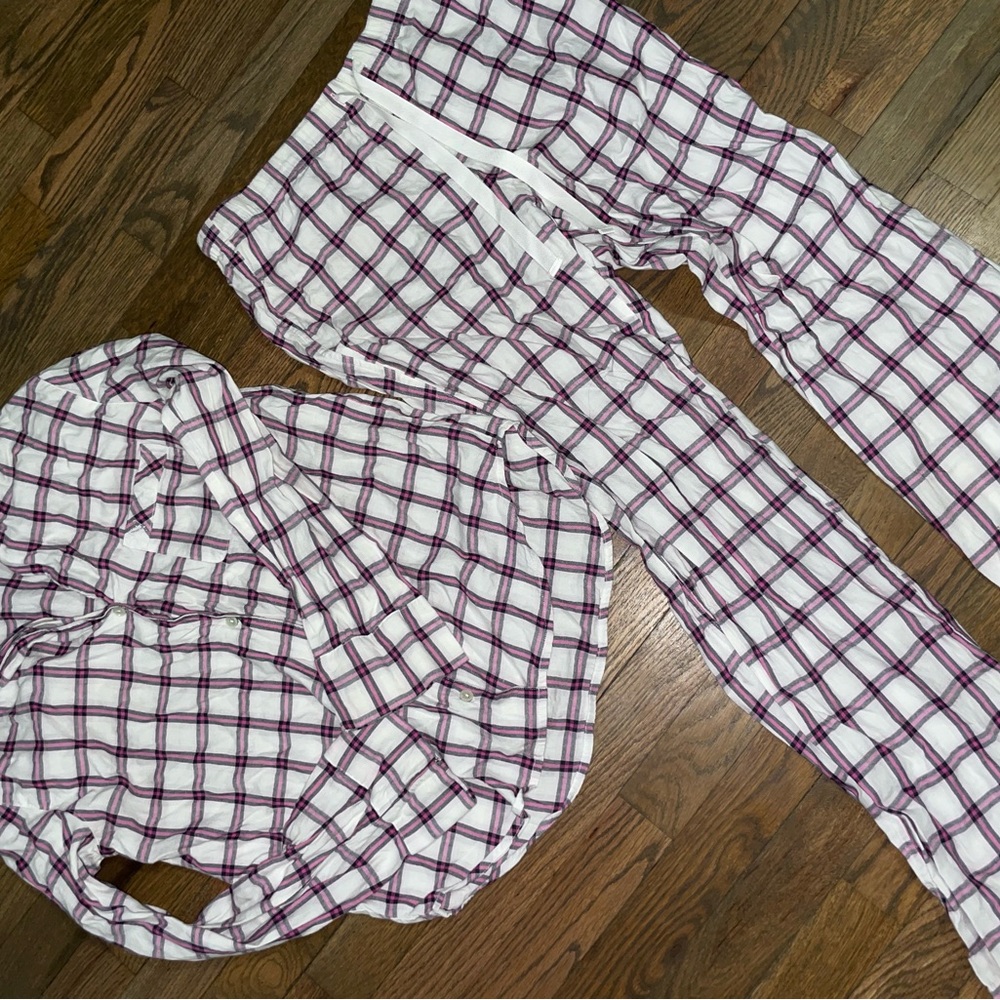 Victoria’s Secret pajama set